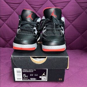 Jordan 4 RETRO Kids Sneakers Black and Red